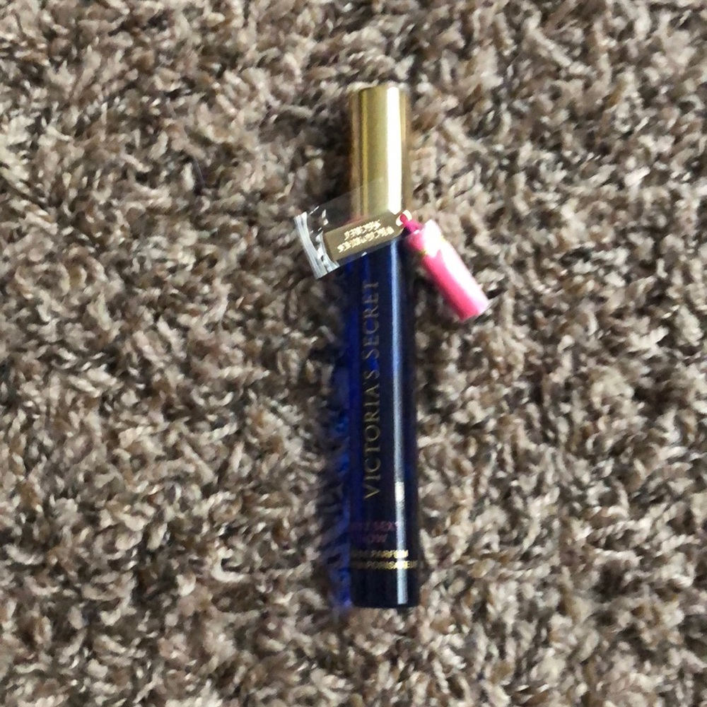 Victoria secret roller ball